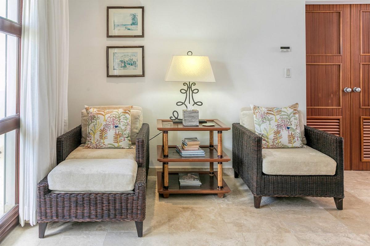 Villa Rental St Martin - Bedroom 2 with sofas